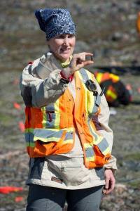 Excavating on northwestern Baffin Island (Marc Pike).